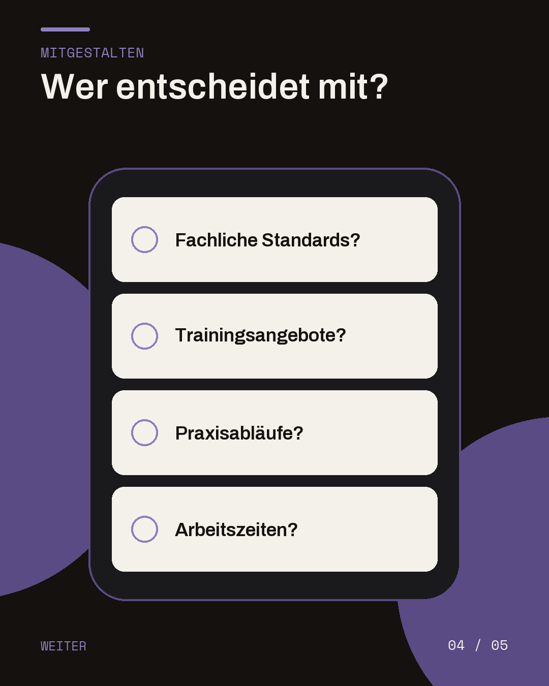 Dunkle Slide mit vier Karten zu fachlichen Standards, Trainingsangeboten, Praxisabläufen und Arbeitszeiten.