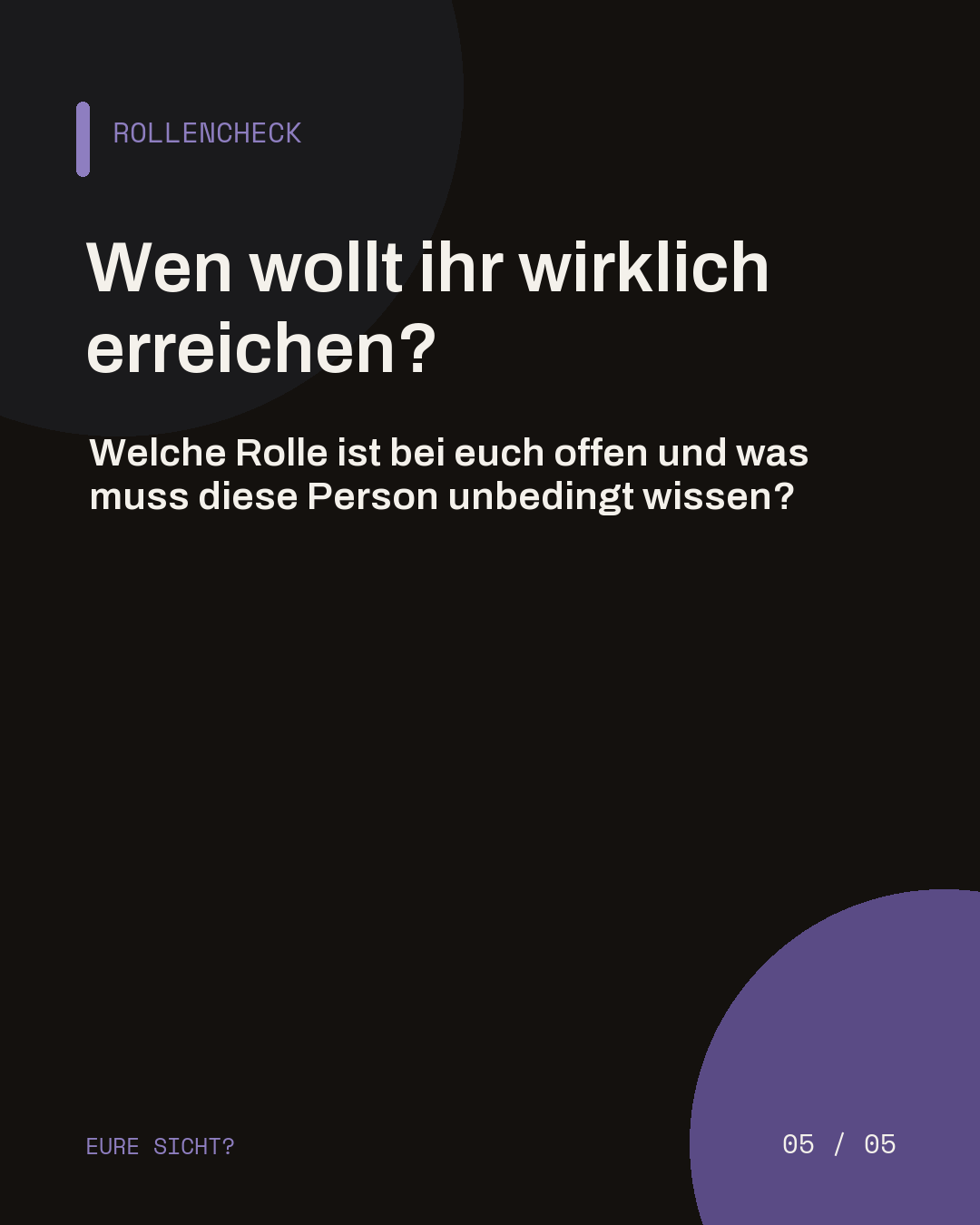 Dunkle Abschlussslide mit der Frage, welche Rolle eine Praxis erreichen will und welche Information dafür fehlt.