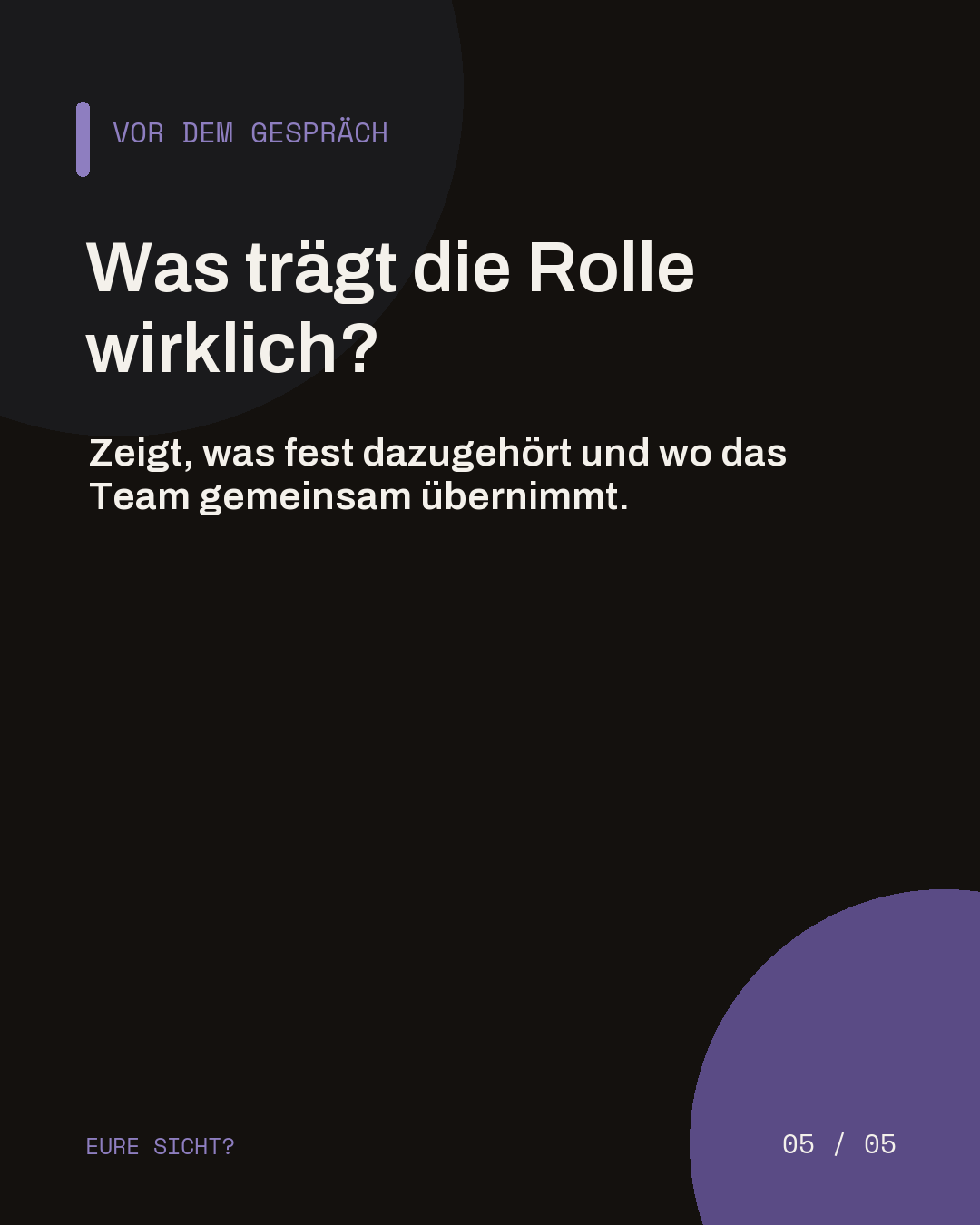 Dunkle Abschlussslide mit der Frage, welche Verantwortung die Rolle in der Zahnarztpraxis wirklich trägt.